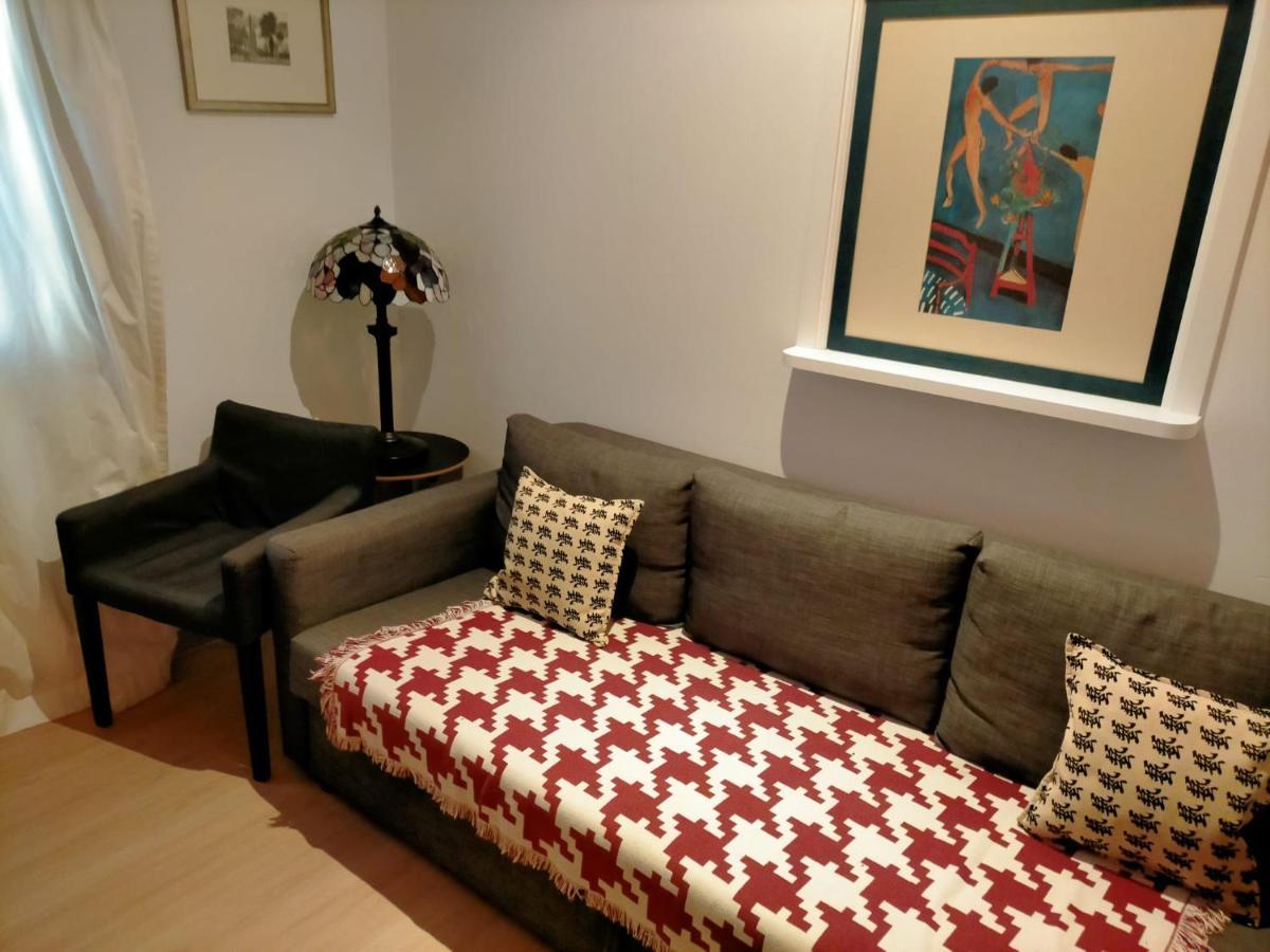 Alameda Donkey Parking Apartment เซบีญา ภายนอก รูปภาพ