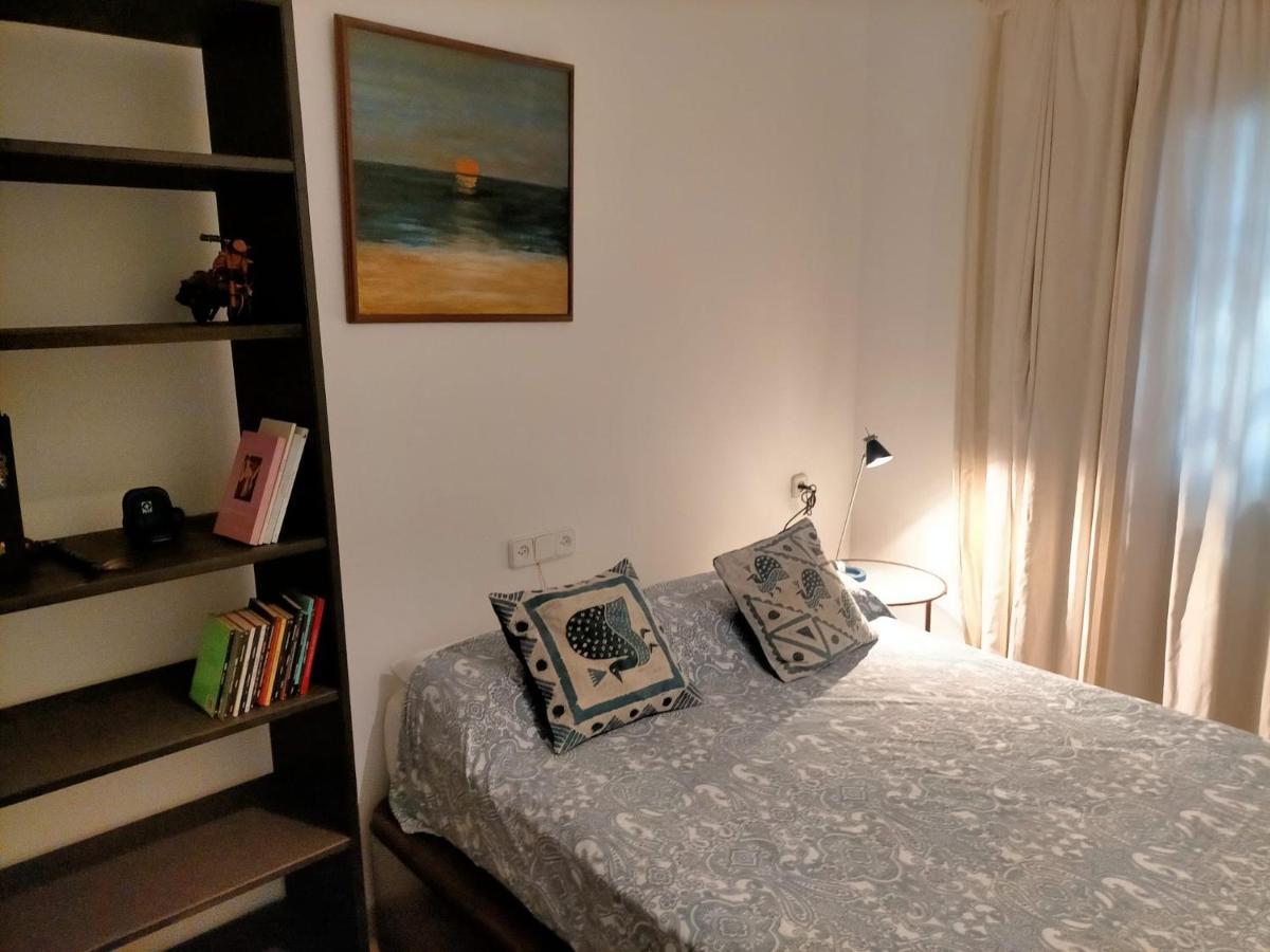 Alameda Donkey Parking Apartment เซบีญา ภายนอก รูปภาพ