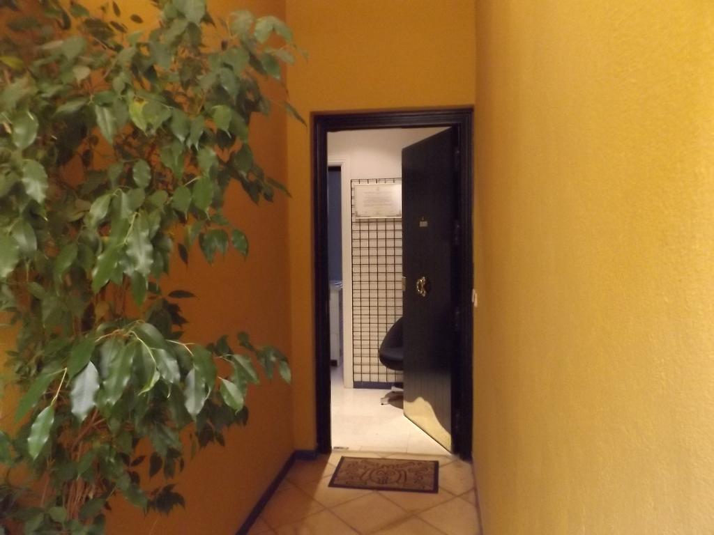 Alameda Donkey Parking Apartment เซบีญา ภายนอก รูปภาพ